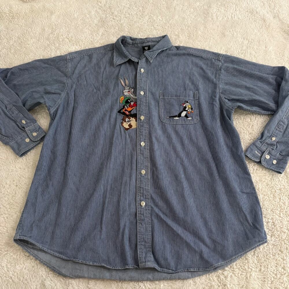 VTG Looney Tunes 90s Denim Button Up Cotton XL Embroidered Streetwear Fun Casual